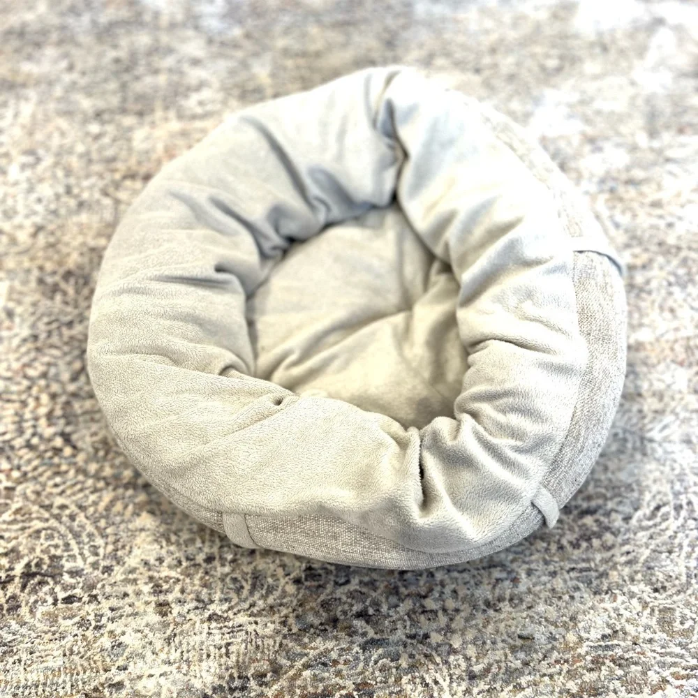 Dog bed